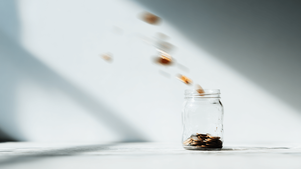 Skolų išieškojimas: kodėl teismo įsakymas yra ekonomiškiausias būdas atgauti skolą